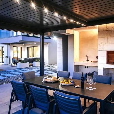 My Dalmatia - Luxury With Private Heated Pool, Sea View Terrace And Gym Debeljak