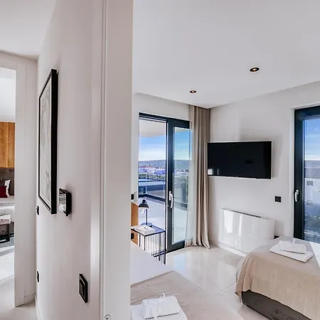 Σπίτι διακοπών My Dalmatia - Luxury With Private Heated Pool, Sea View Terrace And Gym Debeljak