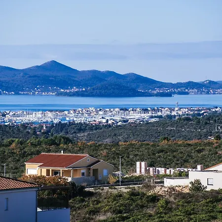 My Dalmatia - Luxury With Private Heated Pool, Sea View Terrace And Gym Debeljak