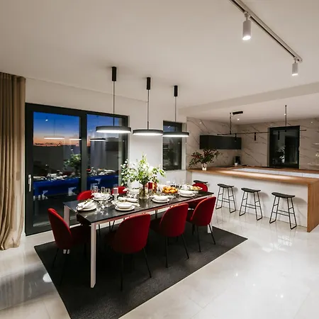 My Dalmatia - Luxury With Private Heated Pool, Sea View Terrace And Gym Σπίτι διακοπών Debeljak
