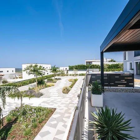 My Dalmatia - Luxury With Private Heated Pool, Sea View Terrace And Gym * Debeljak