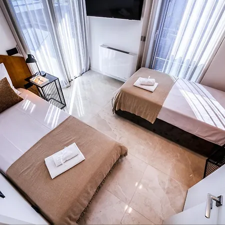 Hébergement de vacances My Dalmatia - Luxury With Private Heated Pool, Sea View Terrace And Gym